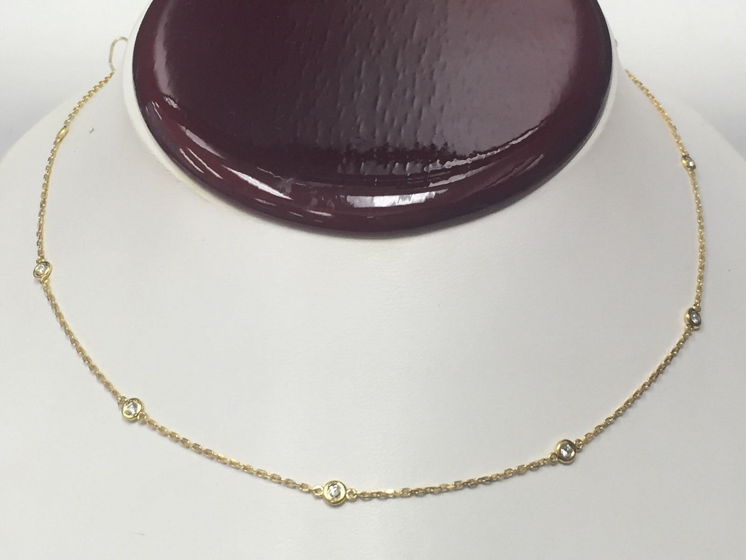 14k Rose Gold Round Diamonds Stationary Necklace (0.70.ct.tw) - JewelryNest