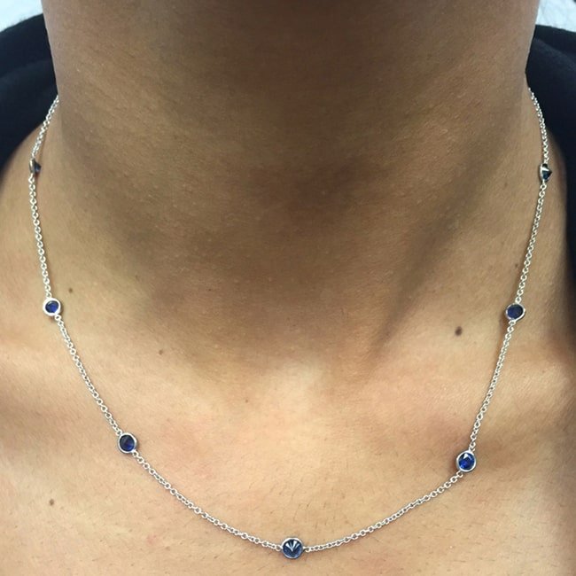 14k White Gold Sapphire By the Yard Necklace (2.31.cts.tw) - JewelryNest