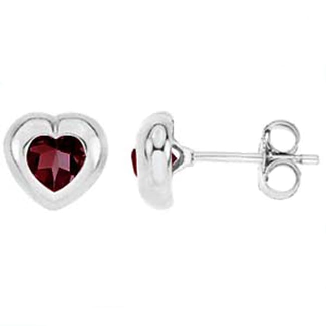 14k Gold Garnet Heart Shape Bezel Stud Earring (1.0.ct.tw) - JewelryNest