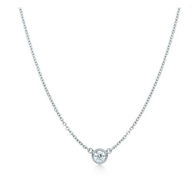 14k Bezel Round Diamond Solitaire Necklace (0.15.ct.tw) - JewelryNest
