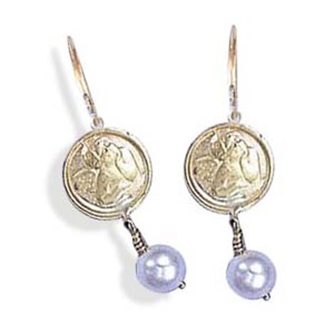 14k Yellow Gold Mini Angel Potato Pearl Dangle Earrings (2.7 gr.tw)