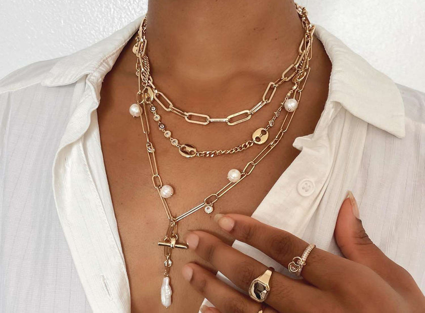 Summer 2024 Jewelry Trends: Embrace Elegance and Simplicity