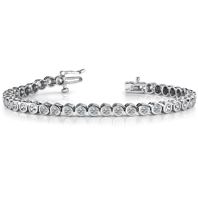 Styling Tips for Your Lab-Grown Diamond Tennis Bracelet - JewelryNest
