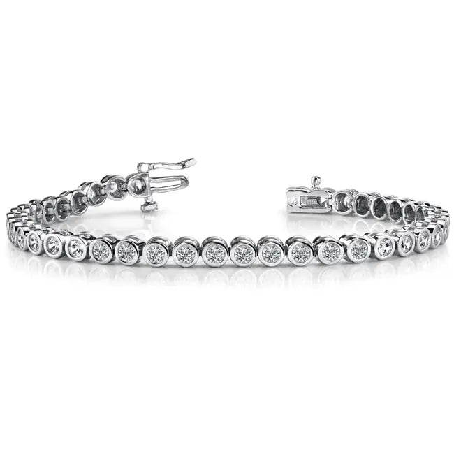 Styling Tips for Your Lab-Grown Diamond Tennis Bracelet - JewelryNest