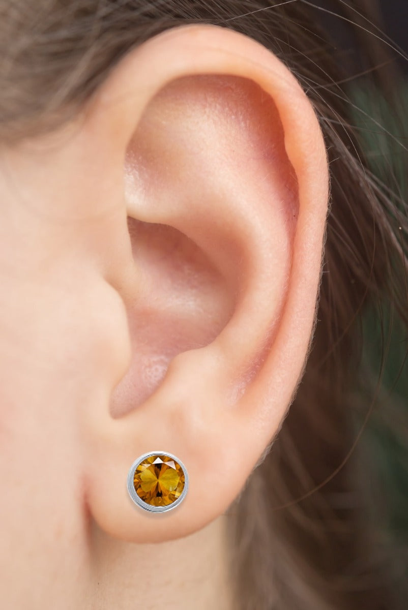 Sterling Silver Citrine Bezel Stud Earring On Woman Ear (2.0.cts.tw)