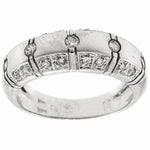 14k Solid Gold Round Diamond Band (0.30.ct.tw)