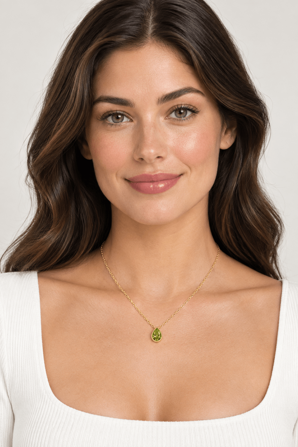 14k Solid Gold Pear-Shaped Peridot Solitaire Necklace (1.0 cts. tw.) - JewelryNest LLC