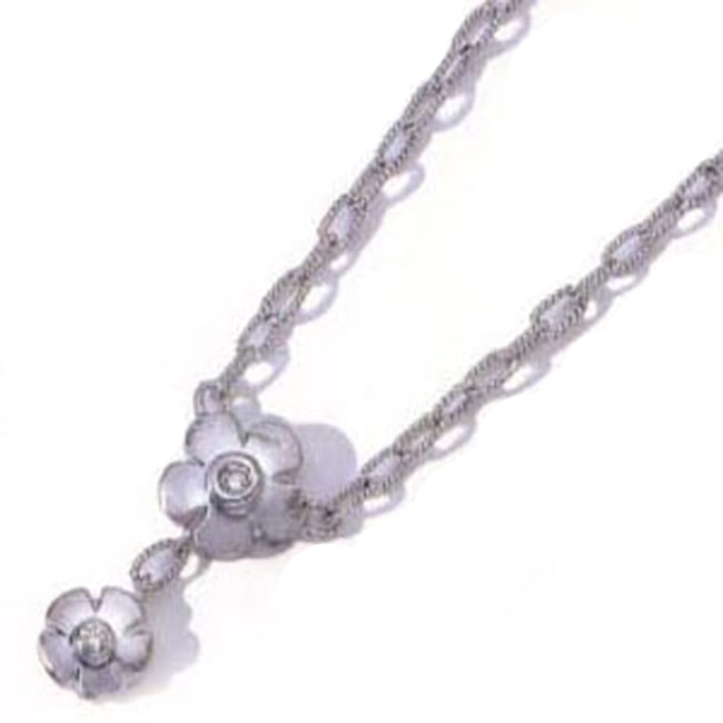 14k Solid Gold Double Diamond Daisy Necklace (0.08.ct.tw)