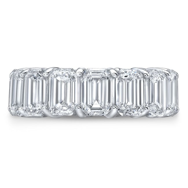 14k Emerald Cut Diamond Eternity Band (4.60.cts.tw)