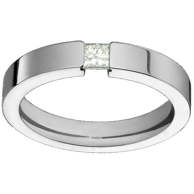 14k White Gold Princess Diamond Cigar Band (0.20.ct.tw)