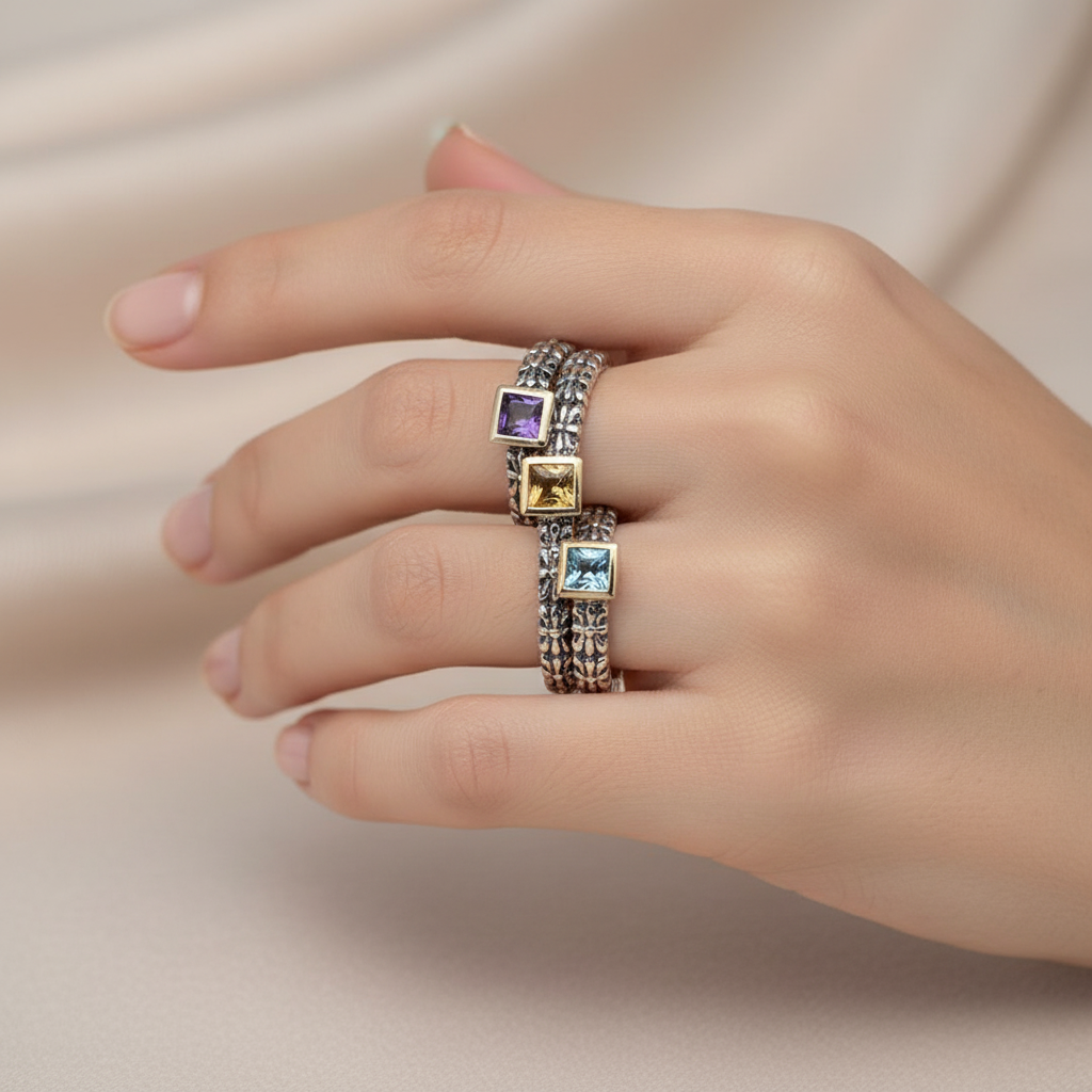 Stackable Rings on Model