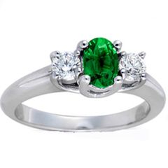 14k Gold Three Stone Oval Emerald Diamond Ring (0.80.ct.tw)